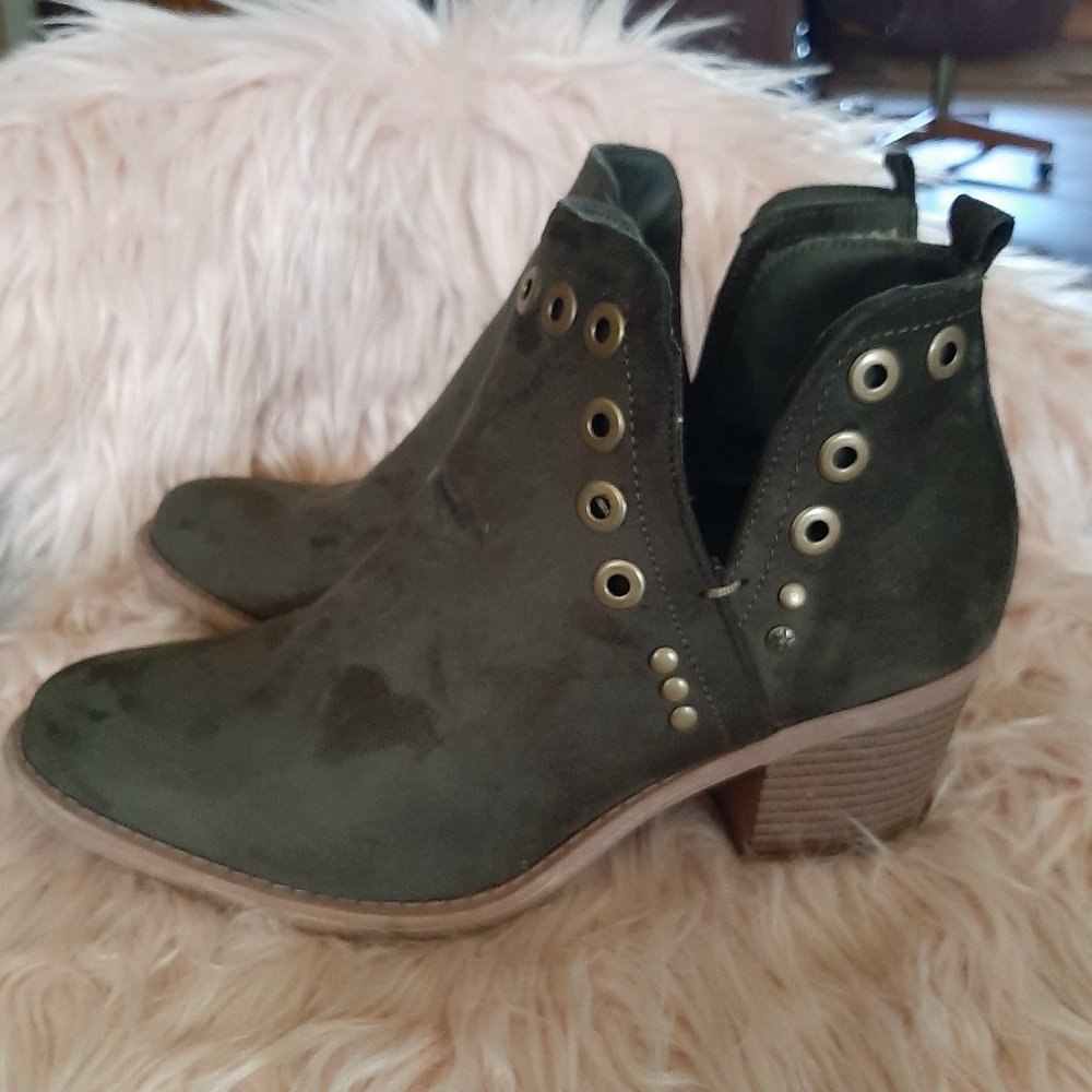 Betani Ankle Booties